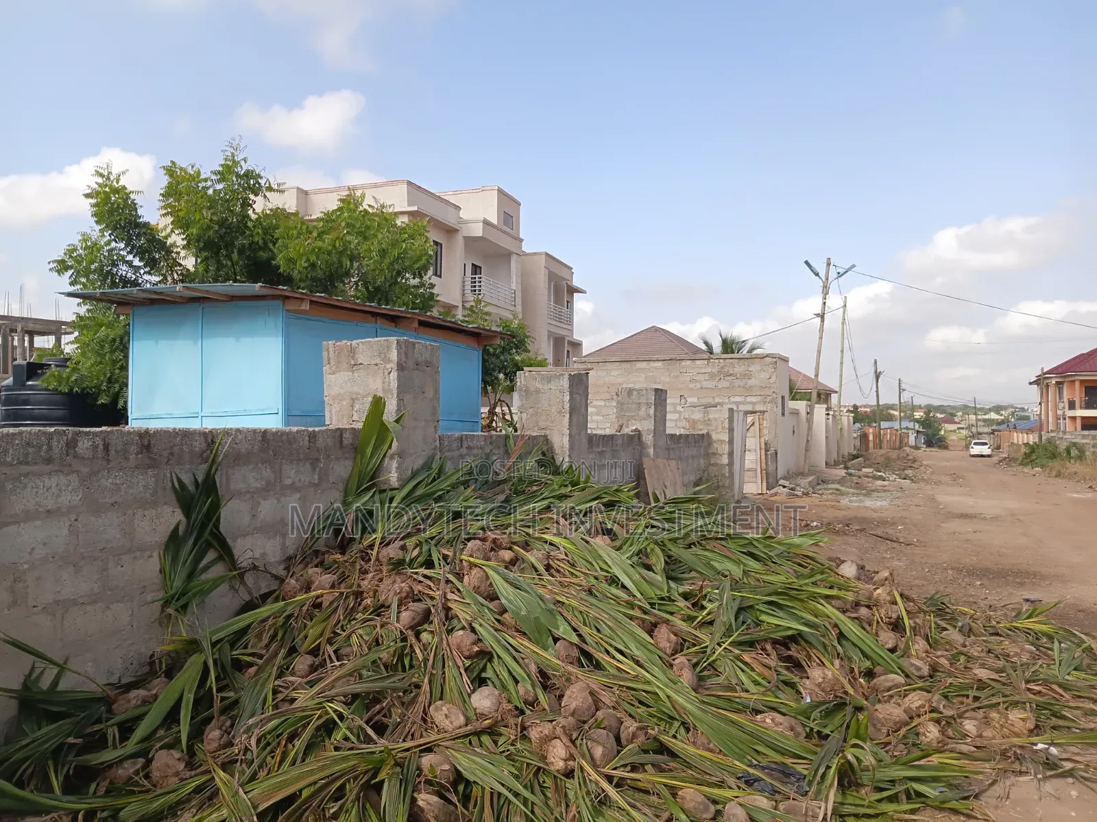 First-Class Residential Land Lakeside Com.9