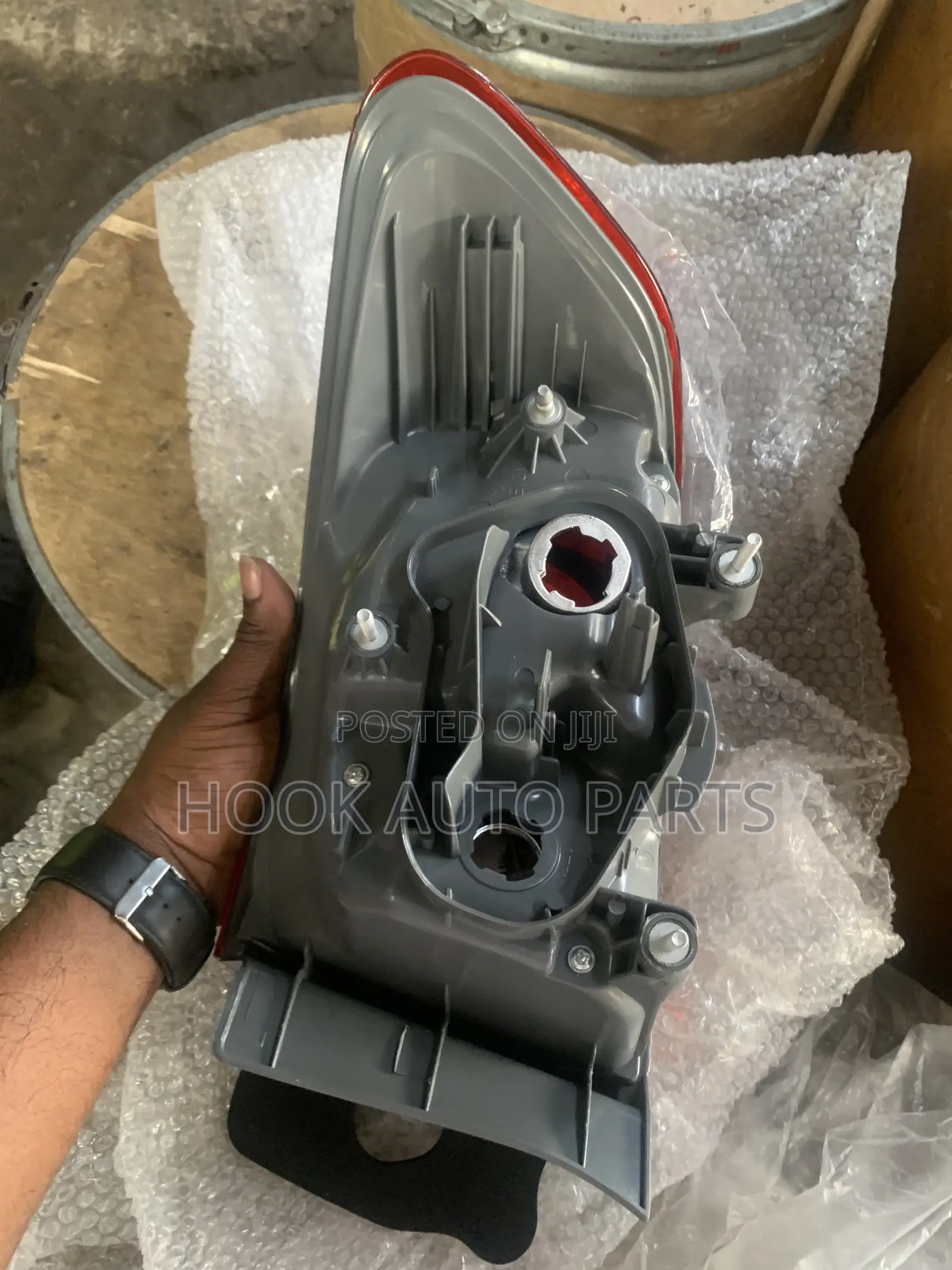 Toyota Corolla 2011, 2012, 2013 Tail Lights/ Taillights