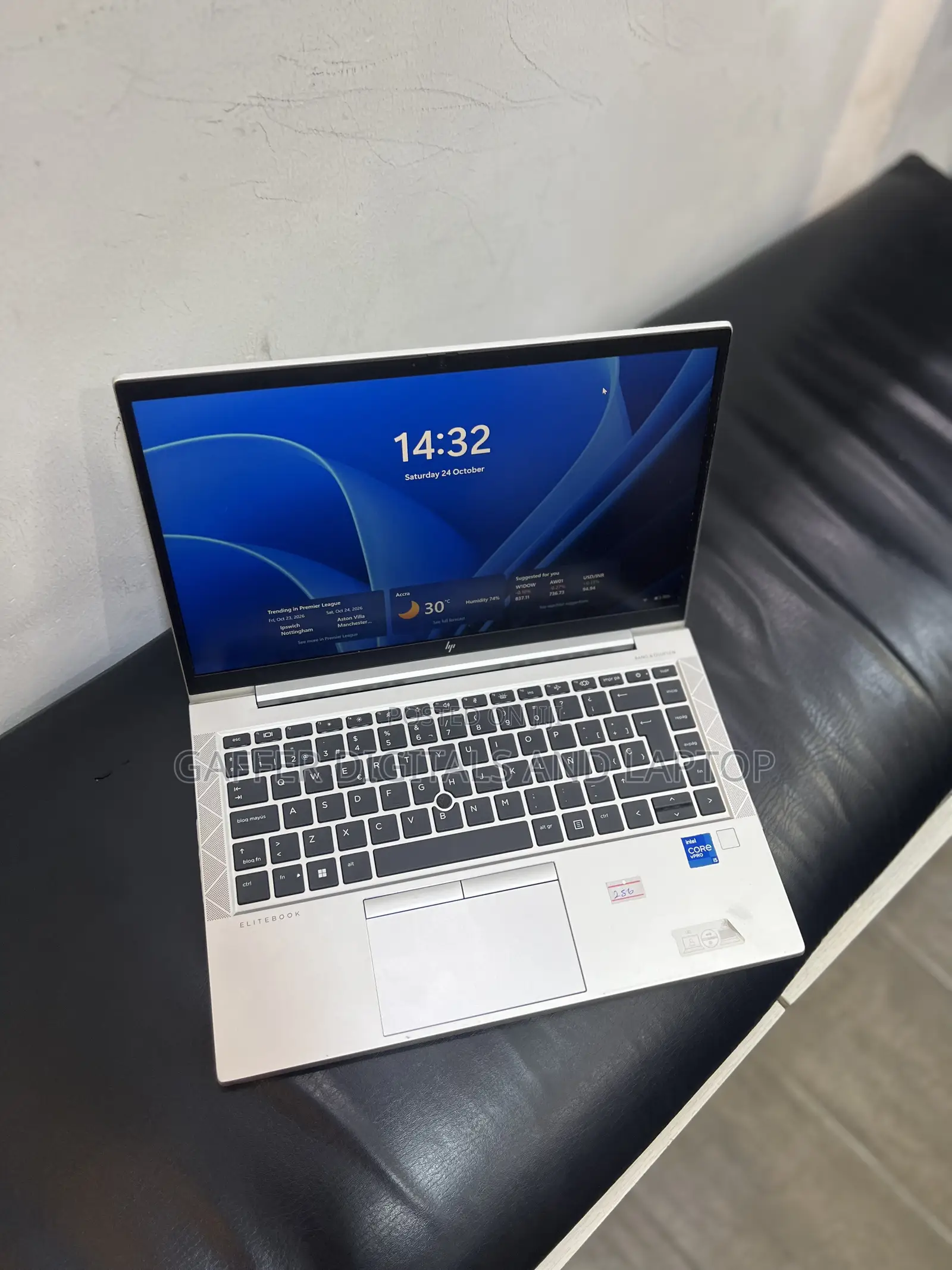 New Laptop HP EliteBook 840 G8 8GB Intel Core i5 SSD 256GB