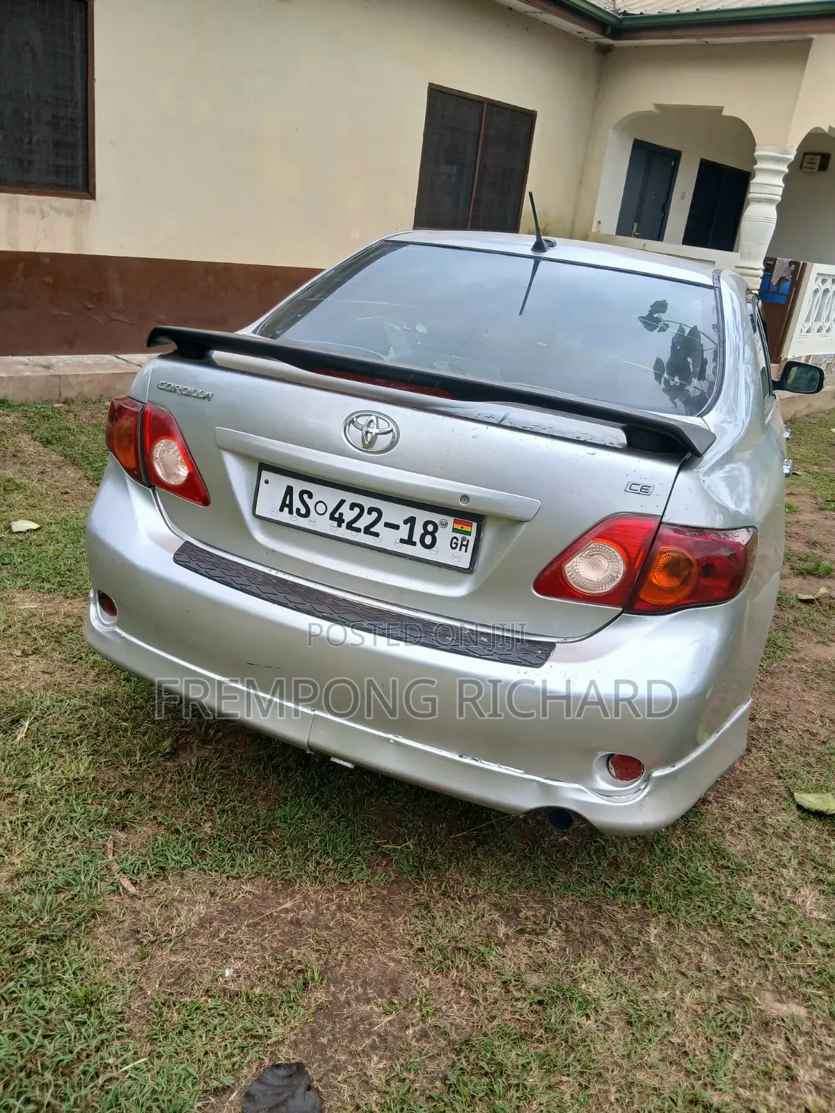 Toyota Corolla 2010 Gray