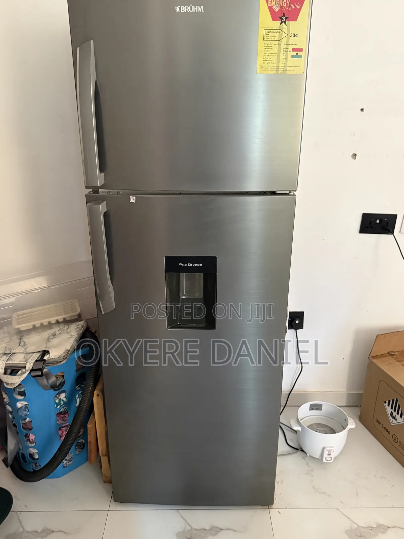 Bruhm Fridge