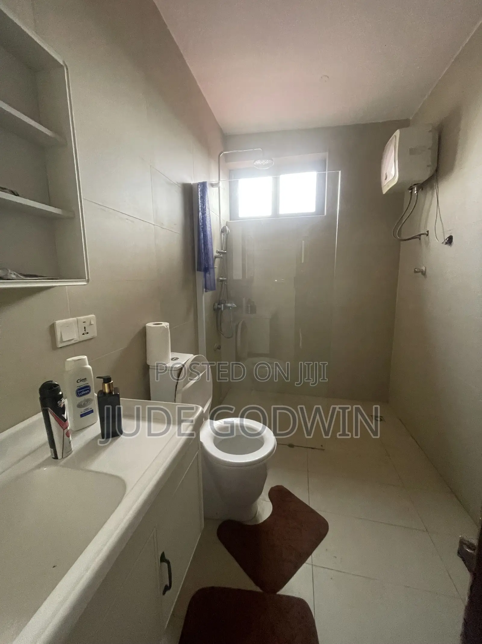 1bdrm Apartment in Flower Pot Estate, Airport Residential Area for rent