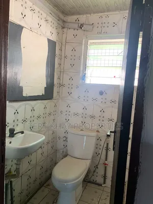 Mini Flat in Goono School, New Town for rent