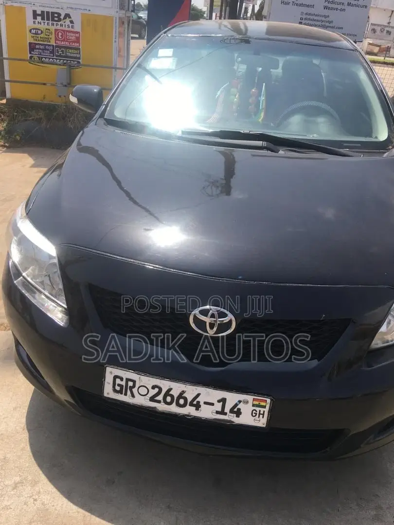 Toyota Corolla LE 4dr Sedan (1.8L 4cyl 4A) 2010 Black