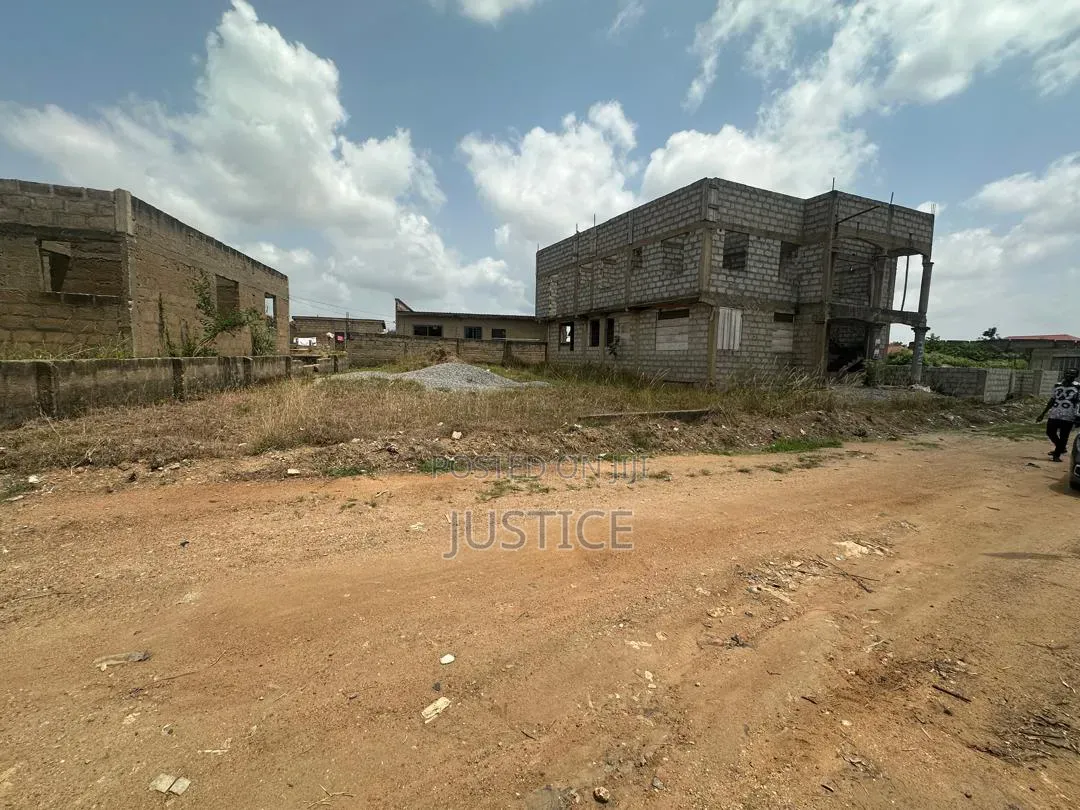 4bdrm House in Sapeiman Opah, Amasaman for sale