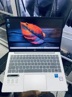 Laptop HP Pavilion 14 12GB Intel Core 3 SSD 256GB