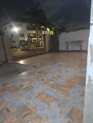 4bdrm House in Adjiringanor, Ability for sale