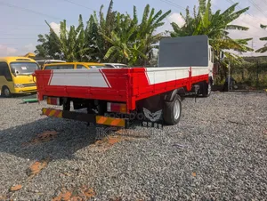 Hyundai Mega