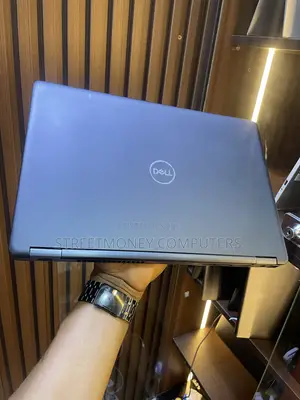 Laptop Dell Latitude 5490 8GB Intel Core i5 SSD 256GB