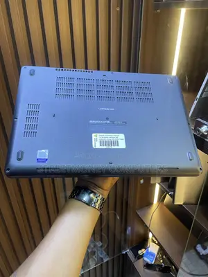 Laptop Dell Latitude 5490 8GB Intel Core i5 SSD 256GB