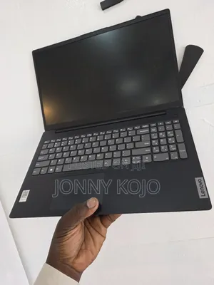 Laptop Lenovo V15 8GB Intel Core i5 SSHD (Hybrid) 256GB