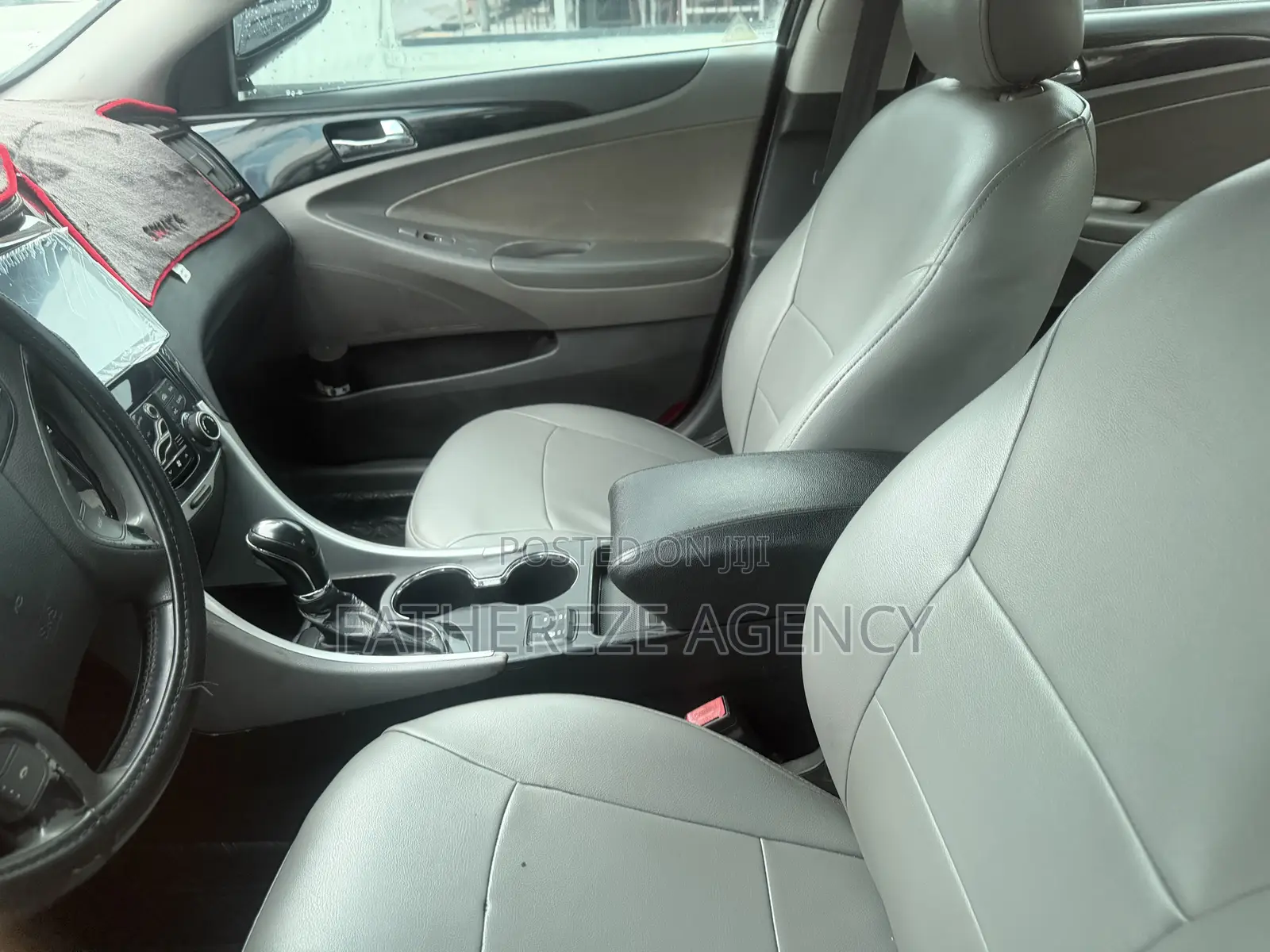Hyundai Sonata Limited 2.0T Sedan (2.0L 4cyl 6A) 2013 Black