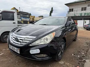 Hyundai Sonata Limited 2.0T Sedan (2.0L 4cyl 6A) 2013 Black