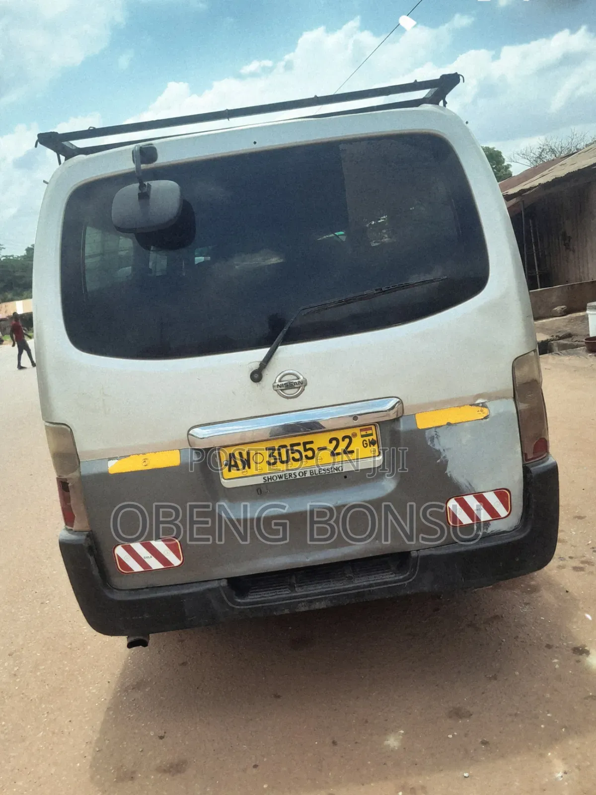 Nissan Caravan (Urvan) 2012