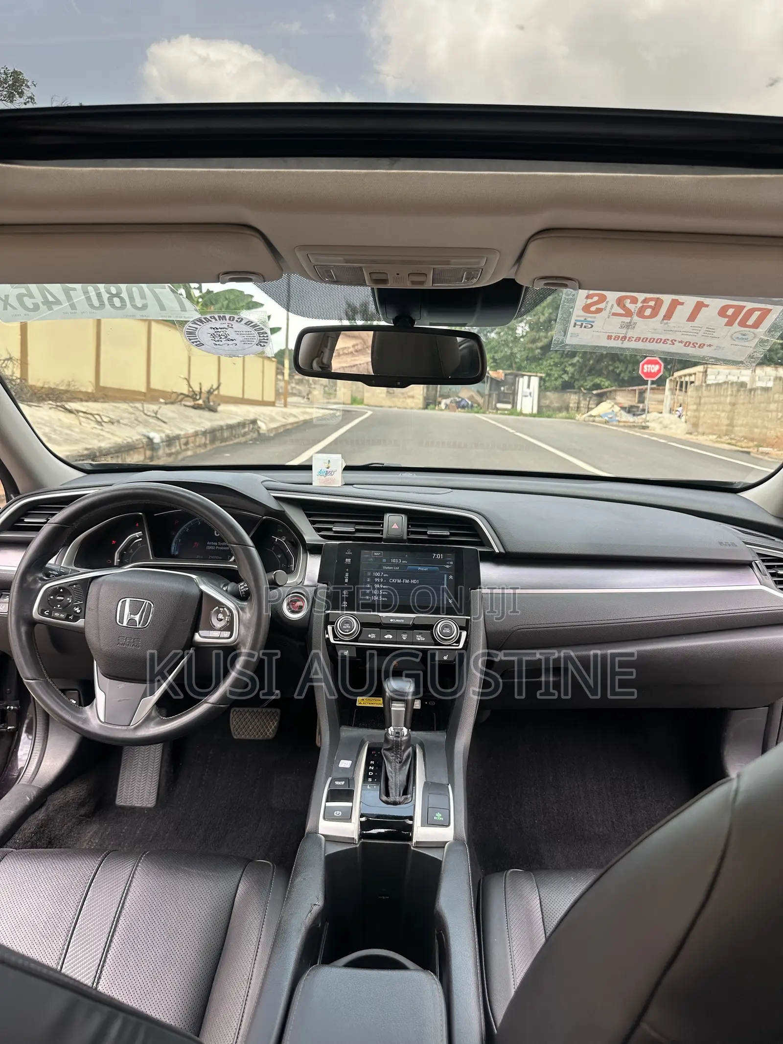 Honda Civic Touring 2dr Coupe (1.5L 4cyl) 2016 Black