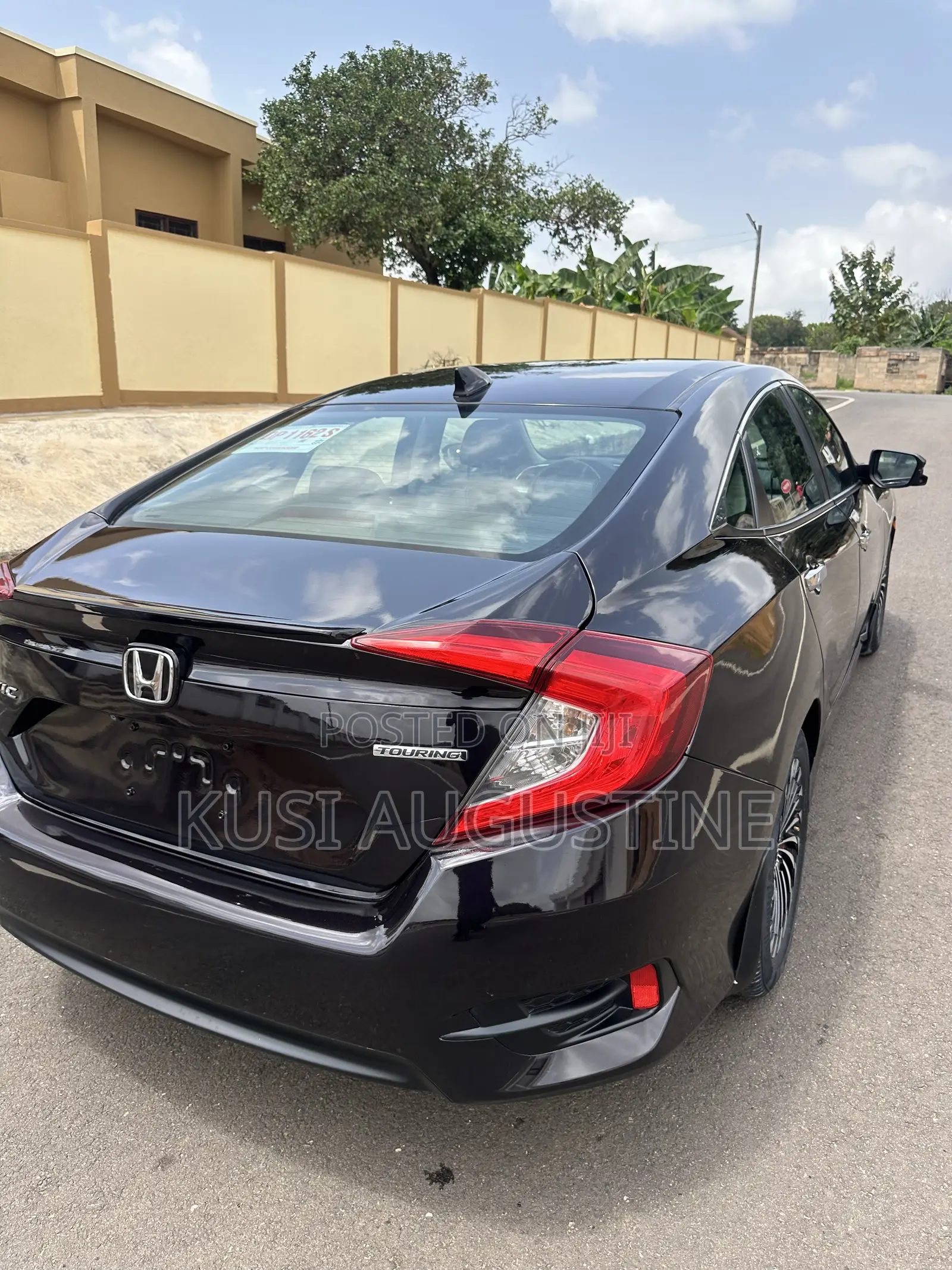 Honda Civic Touring 2dr Coupe (1.5L 4cyl) 2016 Black