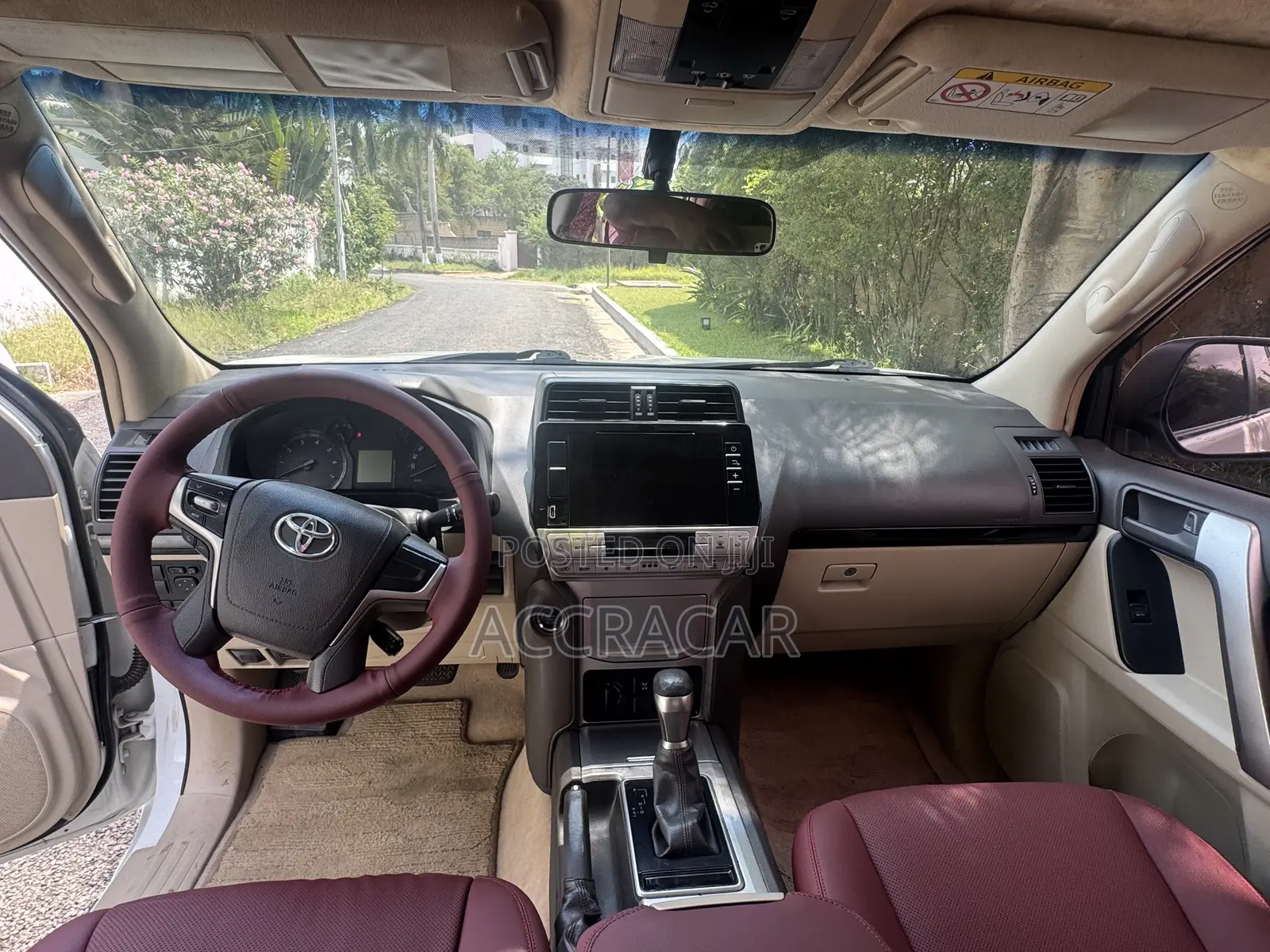 Toyota Land Cruiser Prado 2018 White