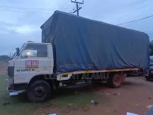 Swaraj Madza Kia Truck