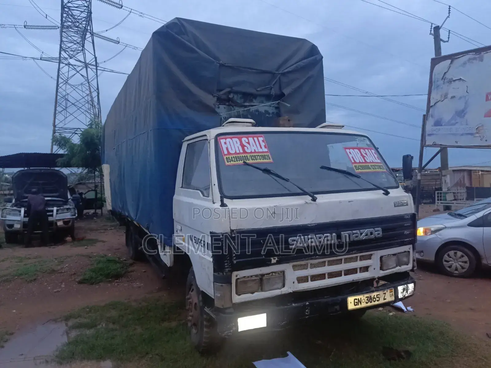 Swaraj Madza Kia Truck