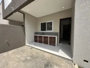 3bdrm Townhouse / Terrace in East Legon Hills for rent