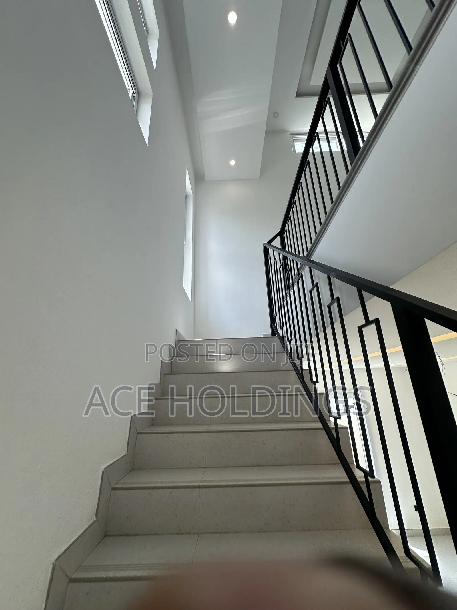 3bdrm Townhouse / Terrace in East Legon Hills for rent