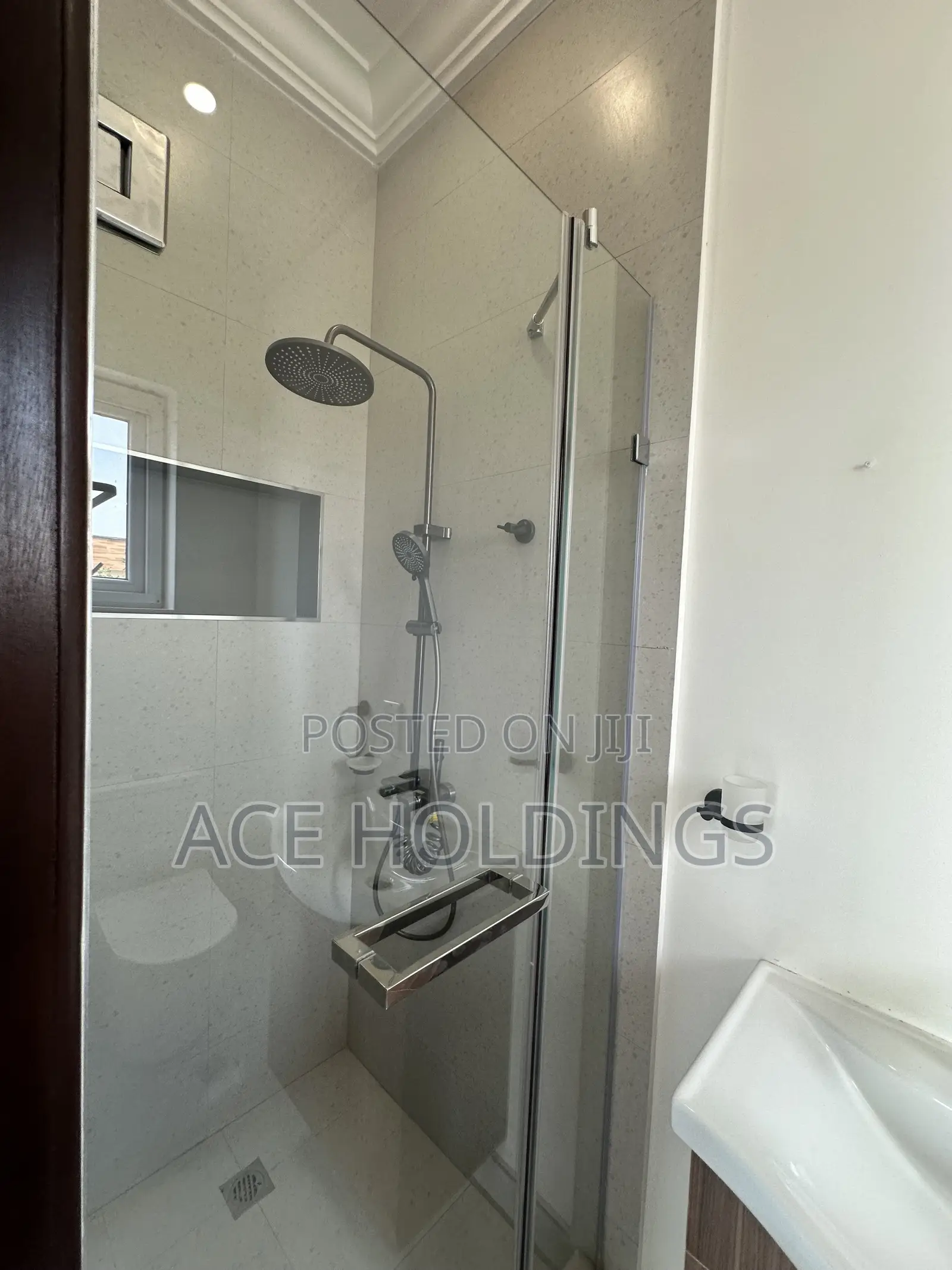 3bdrm Townhouse / Terrace in East Legon Hills for rent