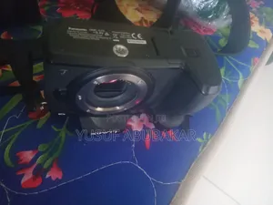 Panasonic Lumix DMC-G70