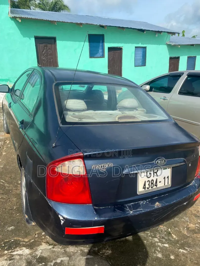 Kia Spectra 2004 Blue