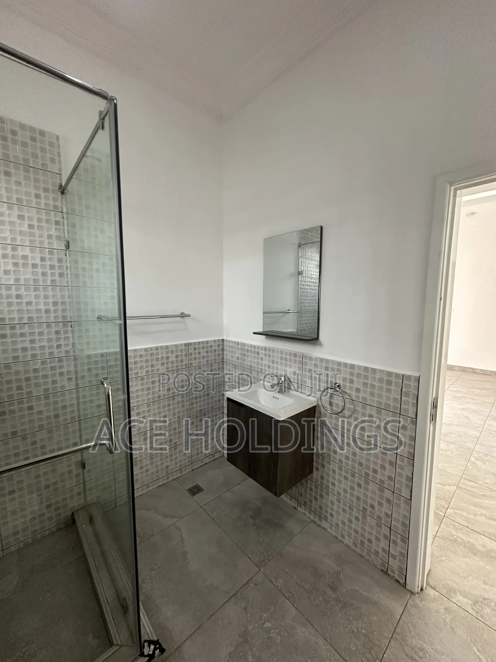 3bdrm Bungalow in East Legon Hills for rent