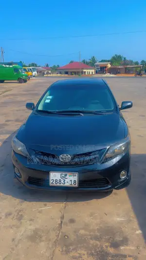 Toyota Corolla 2013 Black