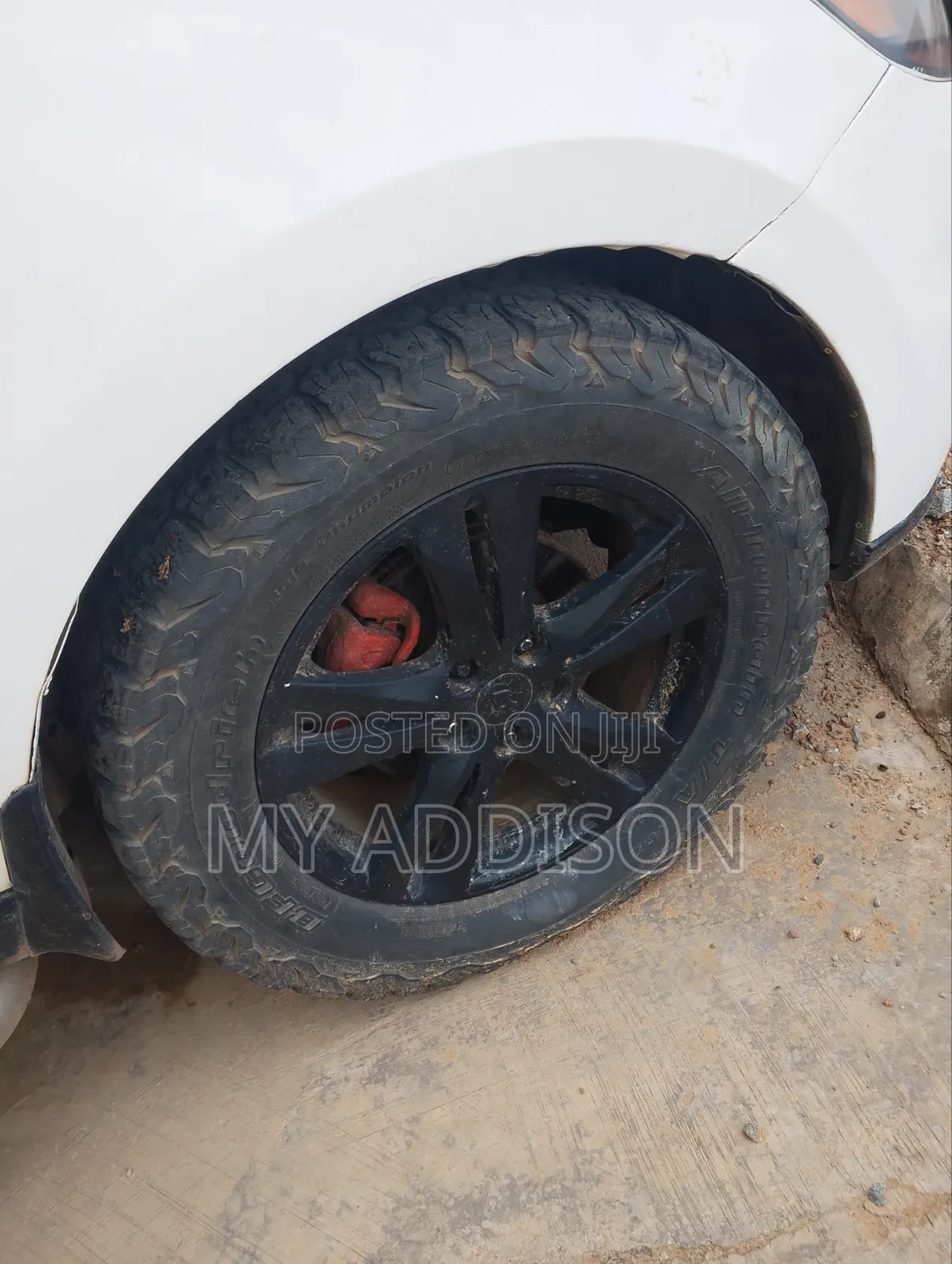 Hyundai Santa Fe 2012 White