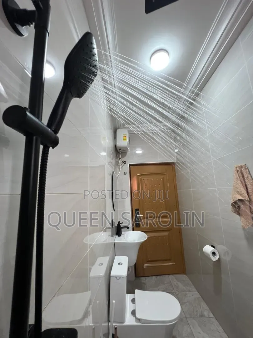 Short Stays and Airbnb
