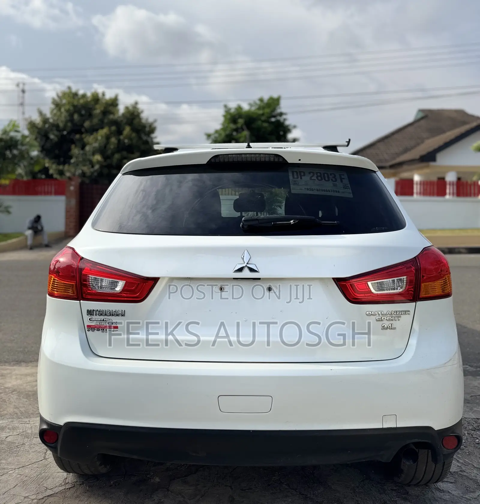 Mitsubishi Outlander SE 4dr SUV AWD (2.4L 4cyl CVT) 2015 White