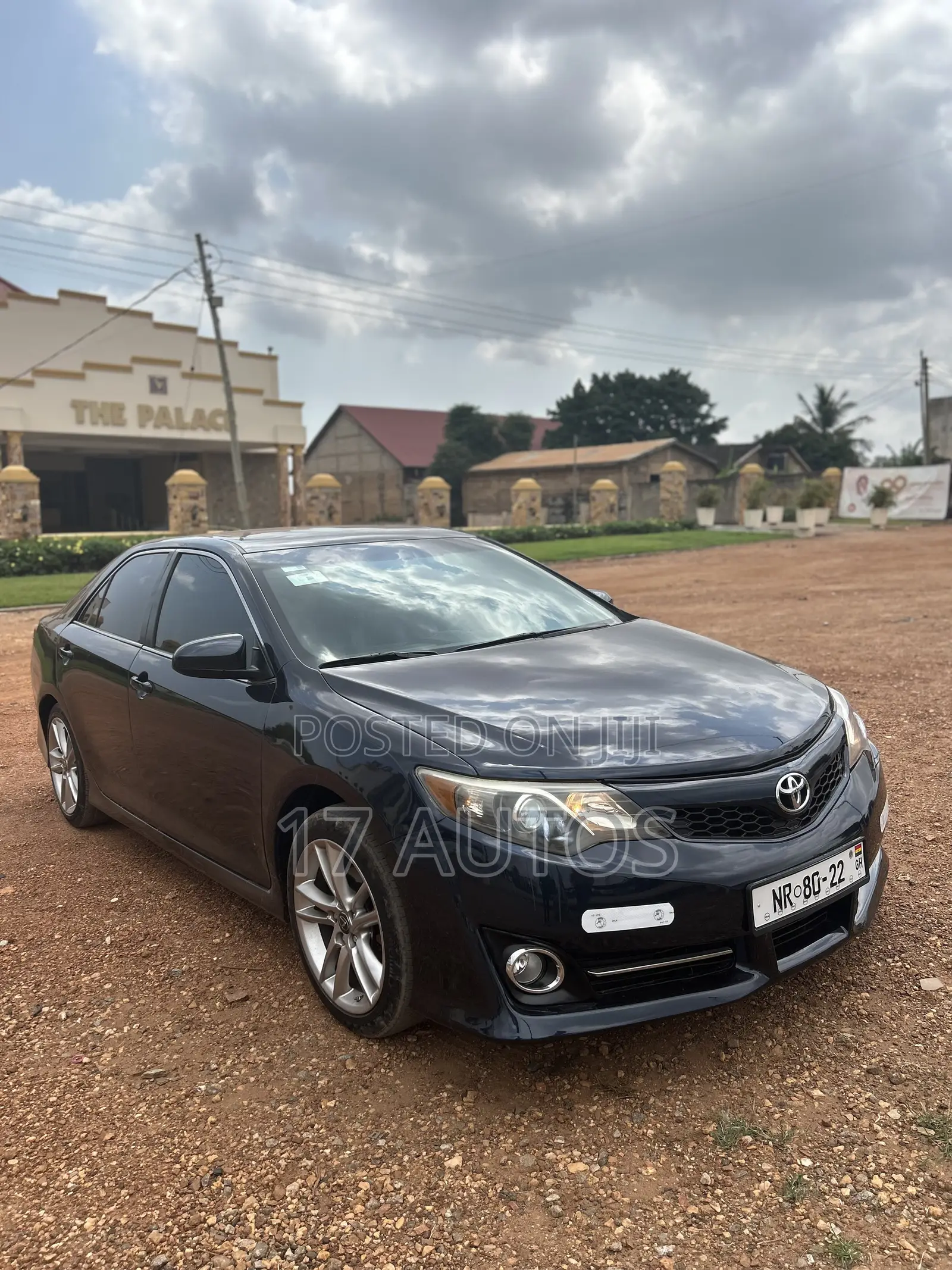Toyota Camry SE 4dr Sedan (2.5L 4cyl 6A) 2013 Black