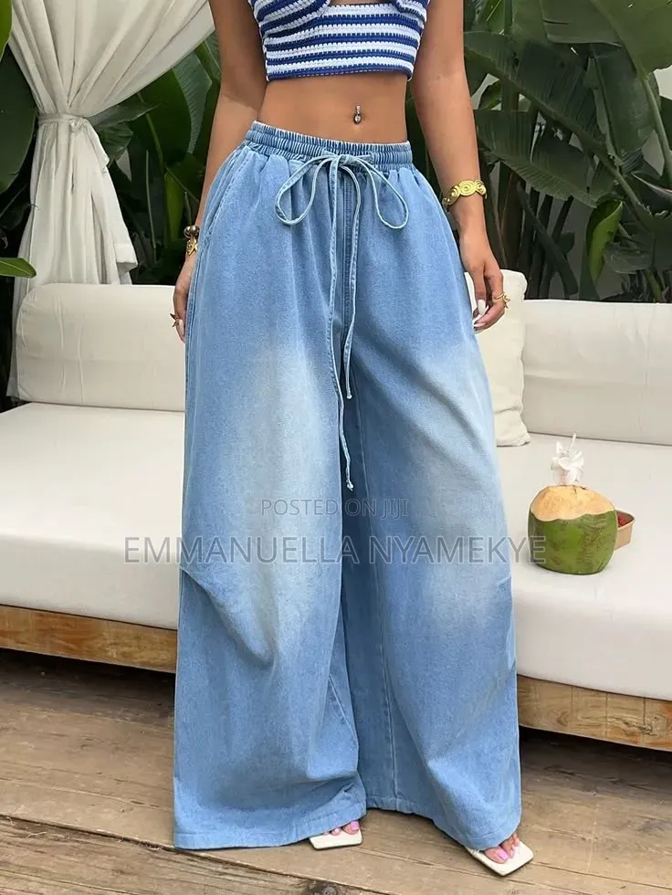 Wide-Leg Elastic-Waist Denim Jeans