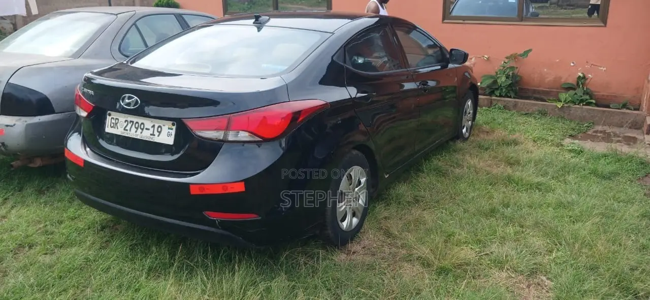 Hyundai Elantra 2016 Black