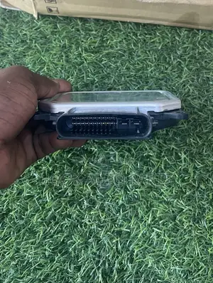 Toyota Land Cruiser Prado LC250, LC300, Tundra Headlight Charger