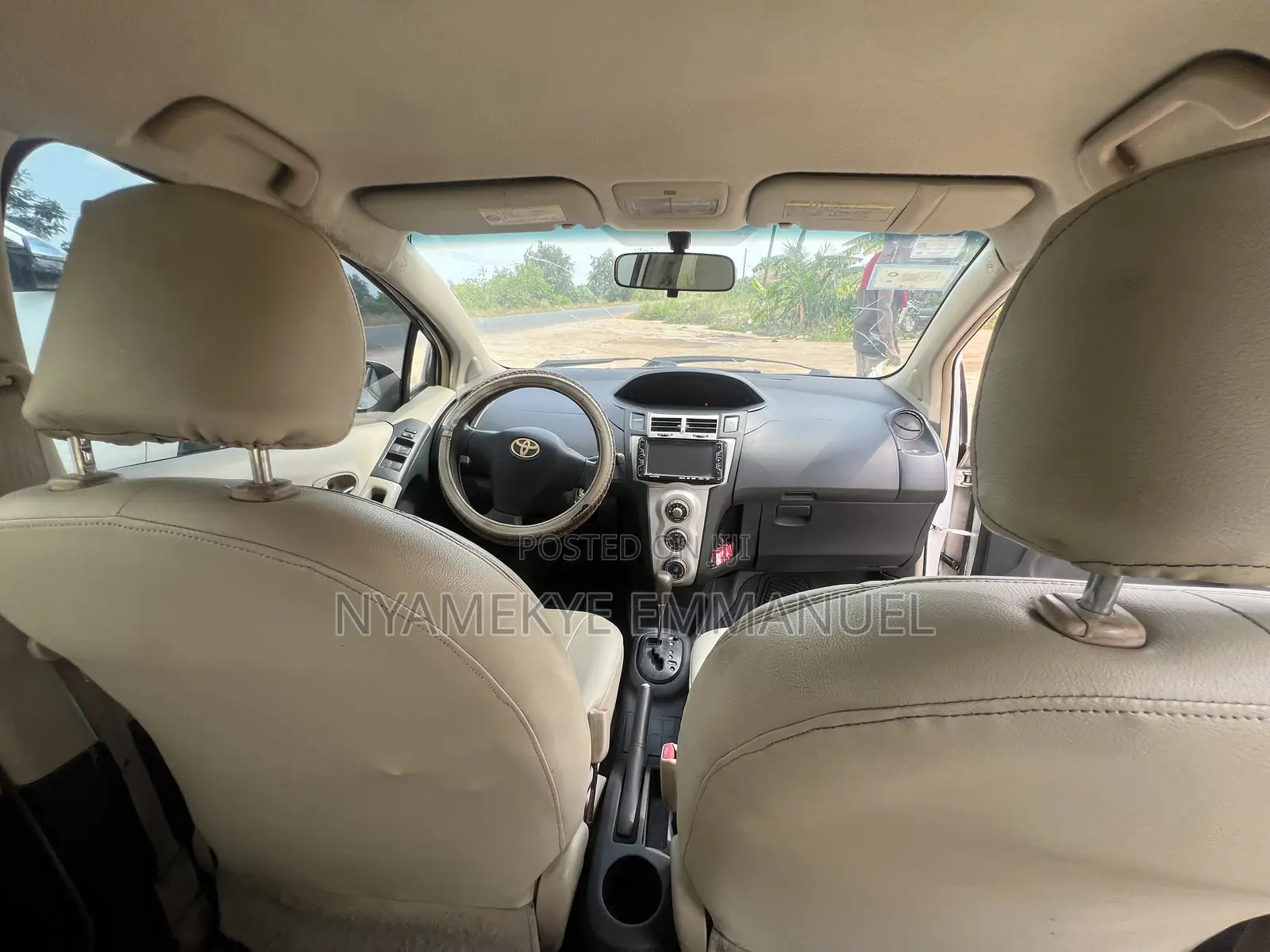 Toyota Vitz 1.0 FWD 3dr 2012 White