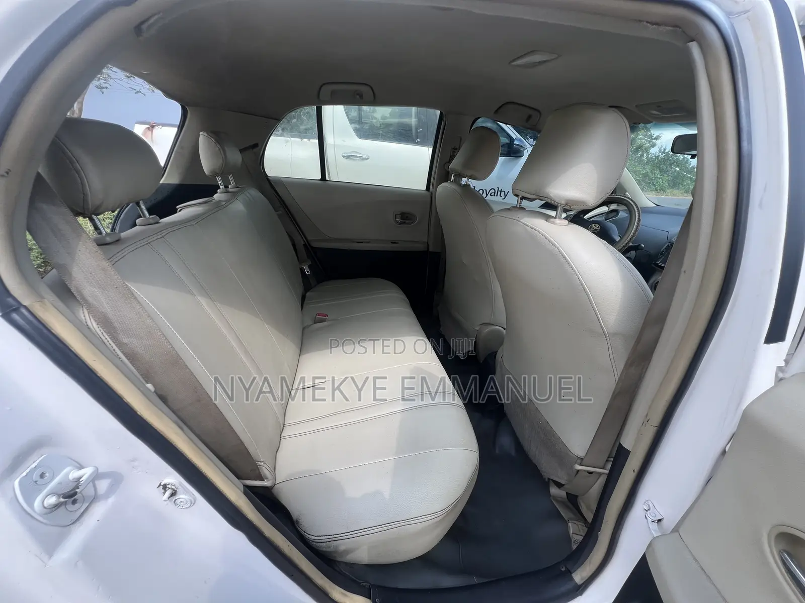 Toyota Vitz 1.0 FWD 3dr 2012 White