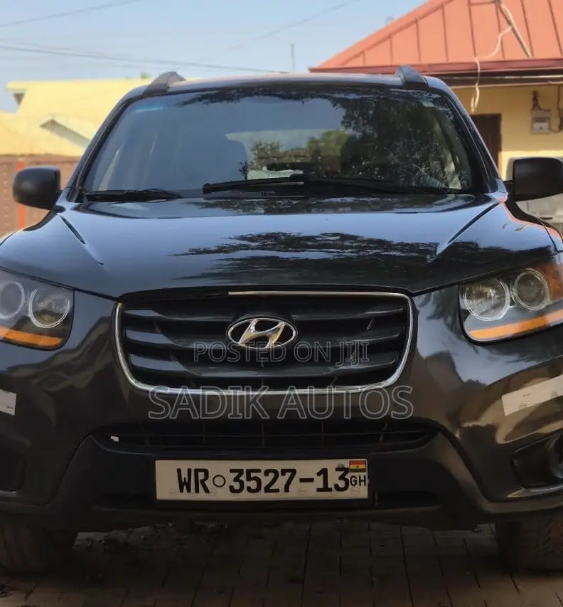 Hyundai Santa Fe SE 2011 Black