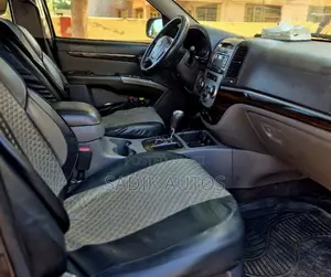 Hyundai Santa Fe SE 2011 Black