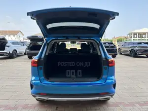 Roewe RX5 Premium 2020 Blue