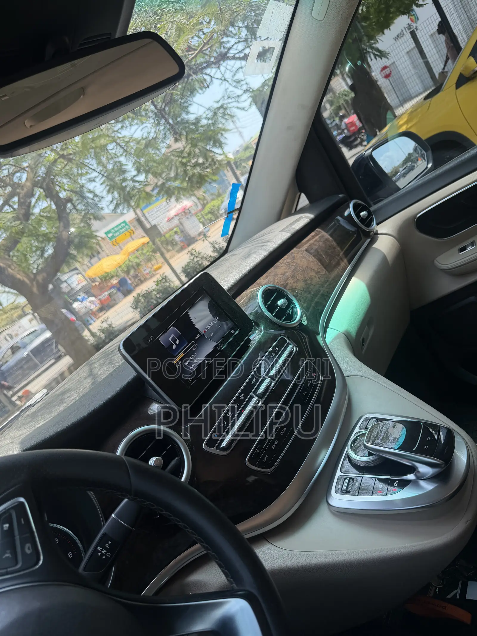 Mercedes-Benz V-Class 2015 Blue