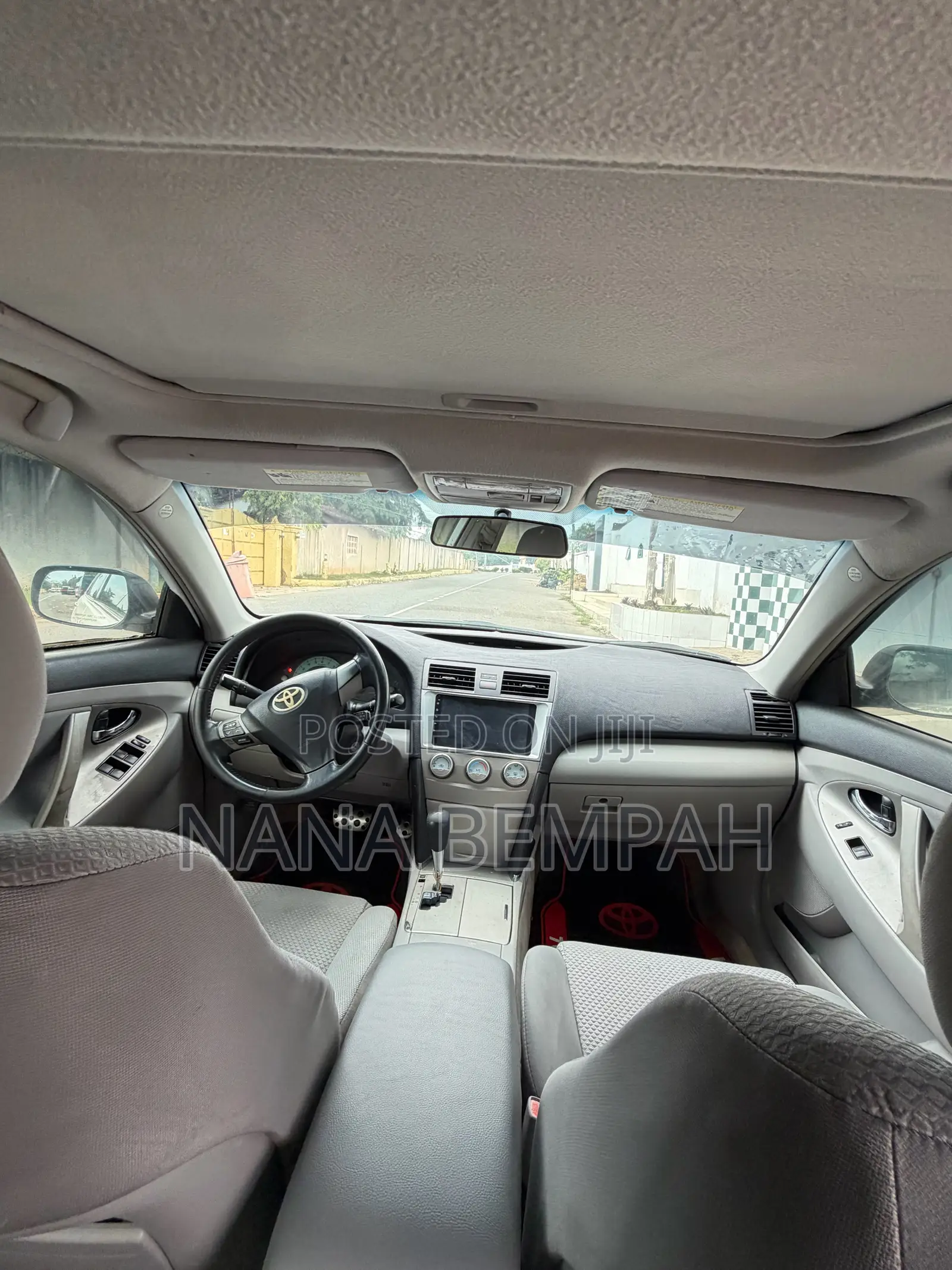 Toyota Camry SE 4dr Sedan (2.5L 4cyl 6A) 2011 White