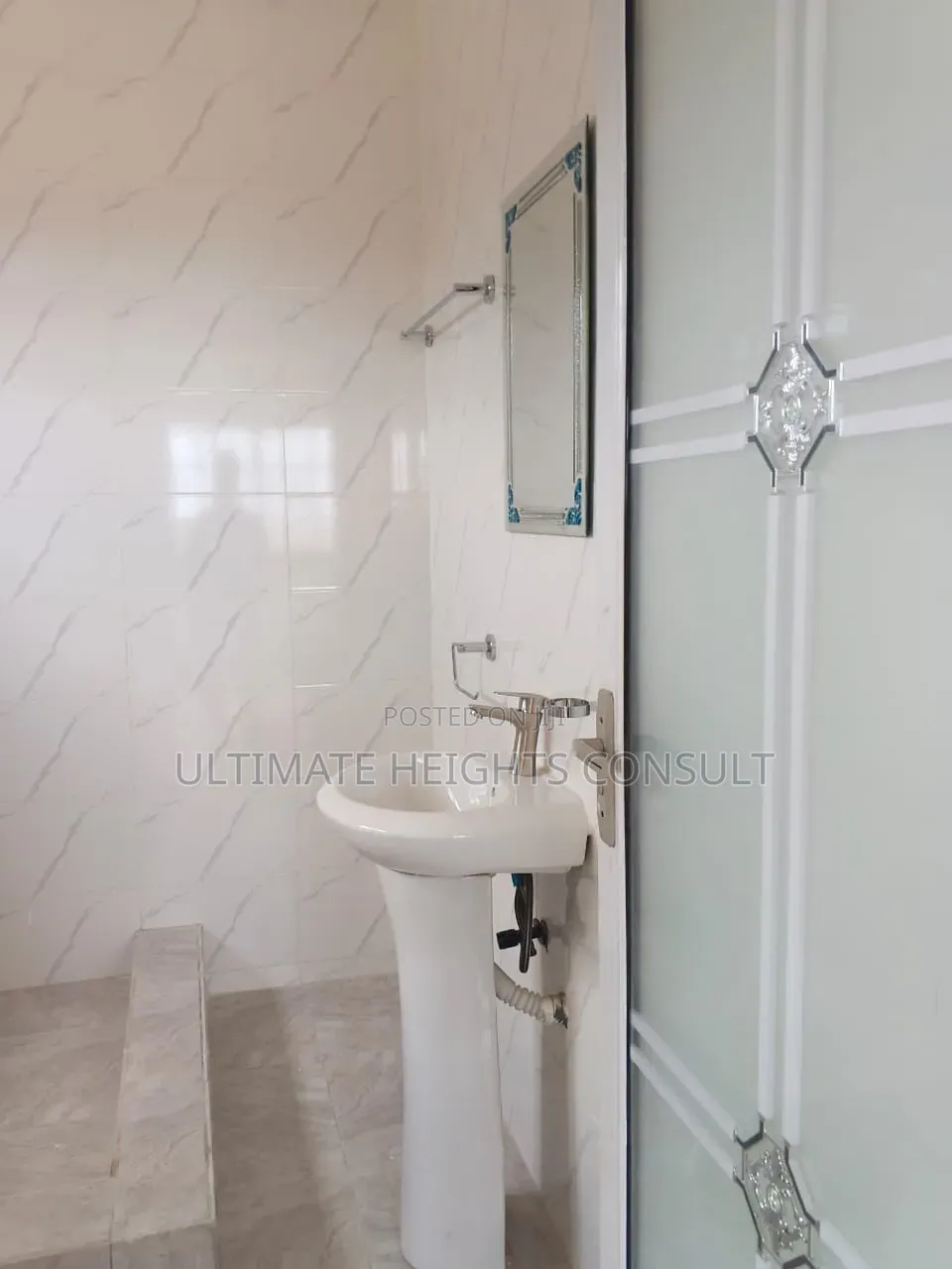 3bdrm House in Anyaa, Last Stop for rent