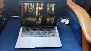 Laptop Apple MacBook Pro 16GB Intel Core M2 SSD 1T