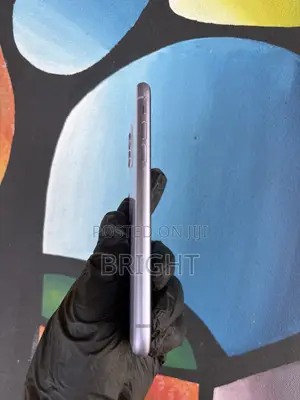Apple iPhone 11 64 GB Purple