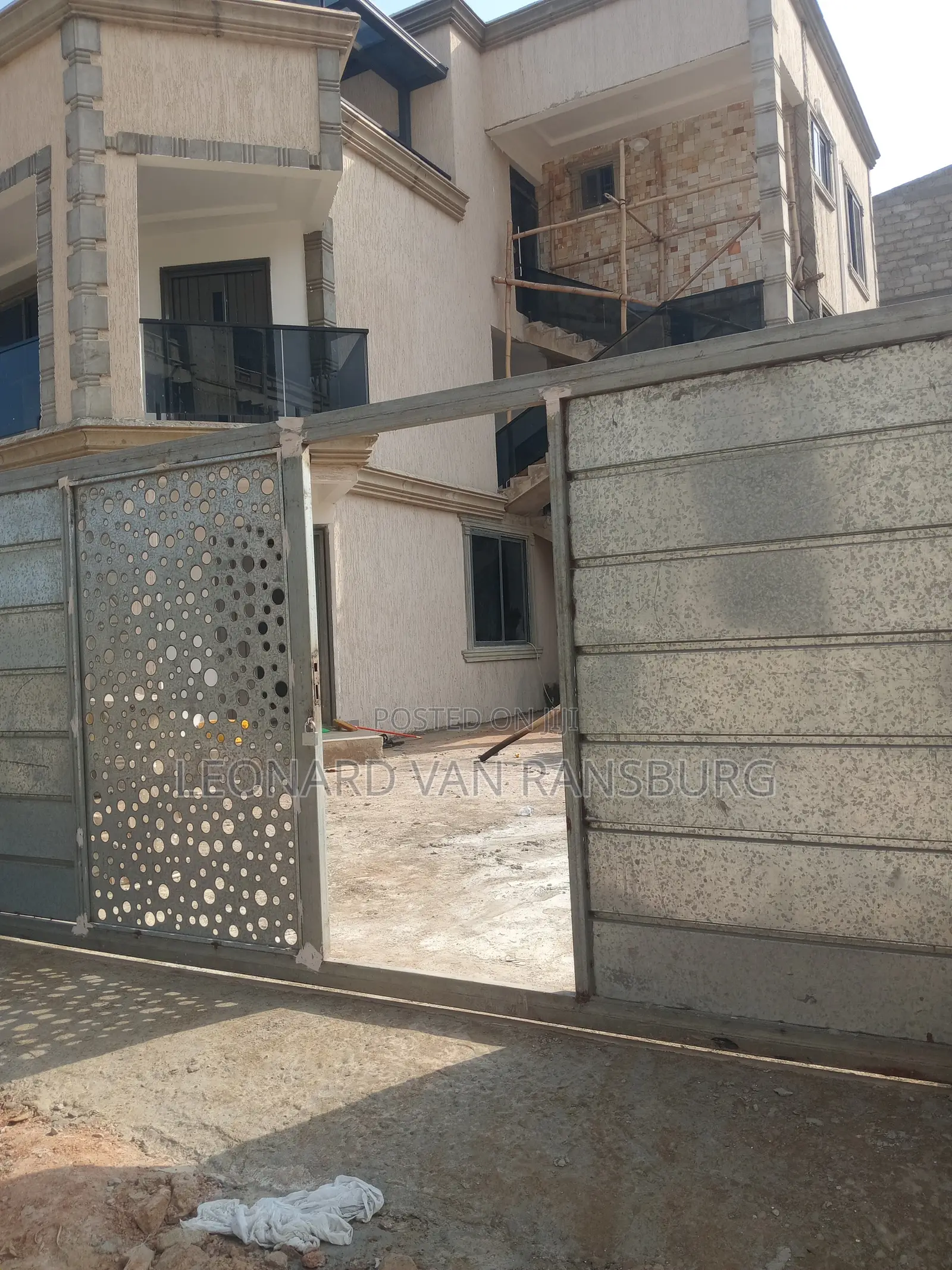 2bdrm Apartment in Ishmael Estate, Trade Fair for rent