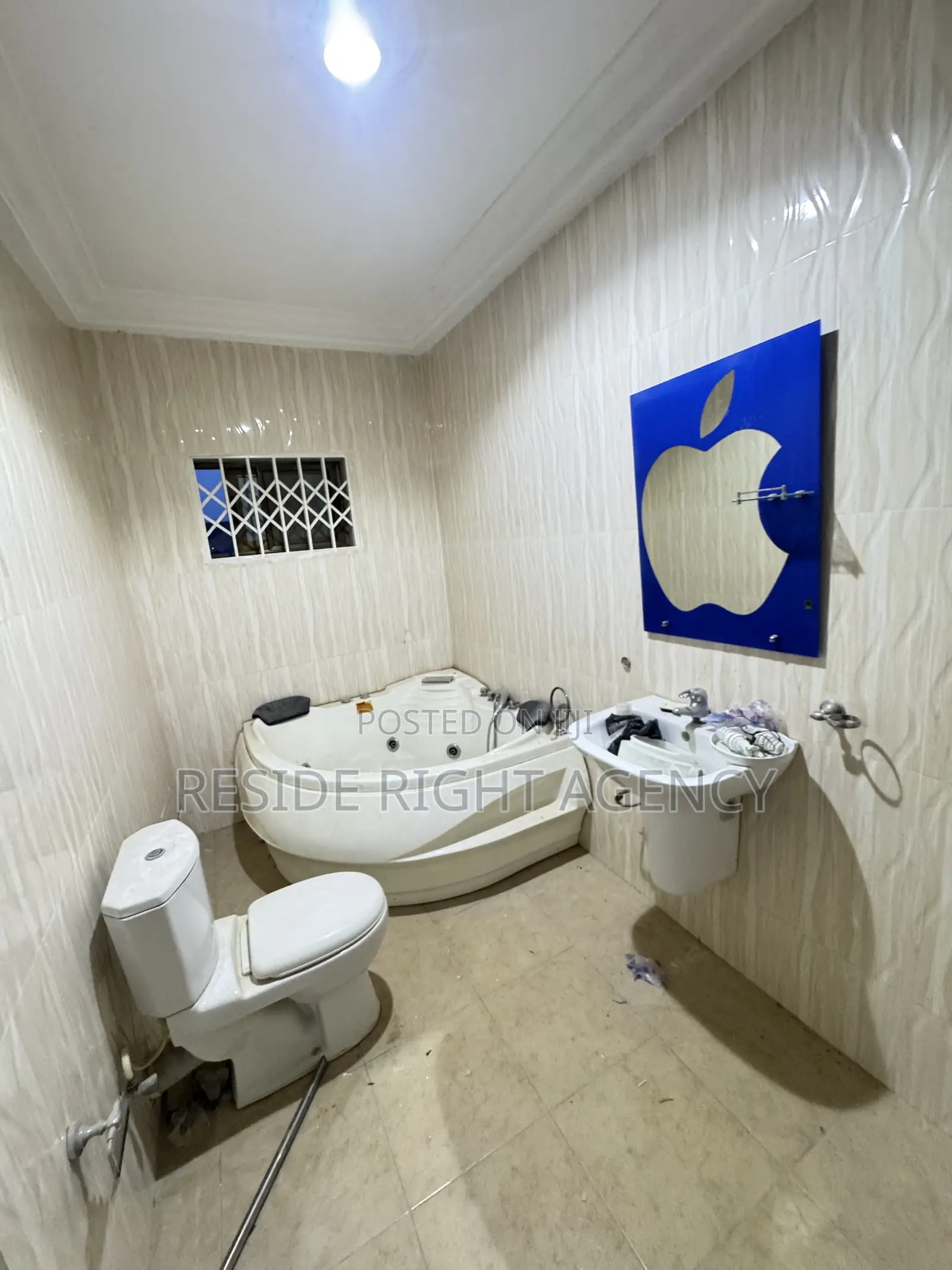 2bdrm Apartment in Resideright, Pokuase for rent