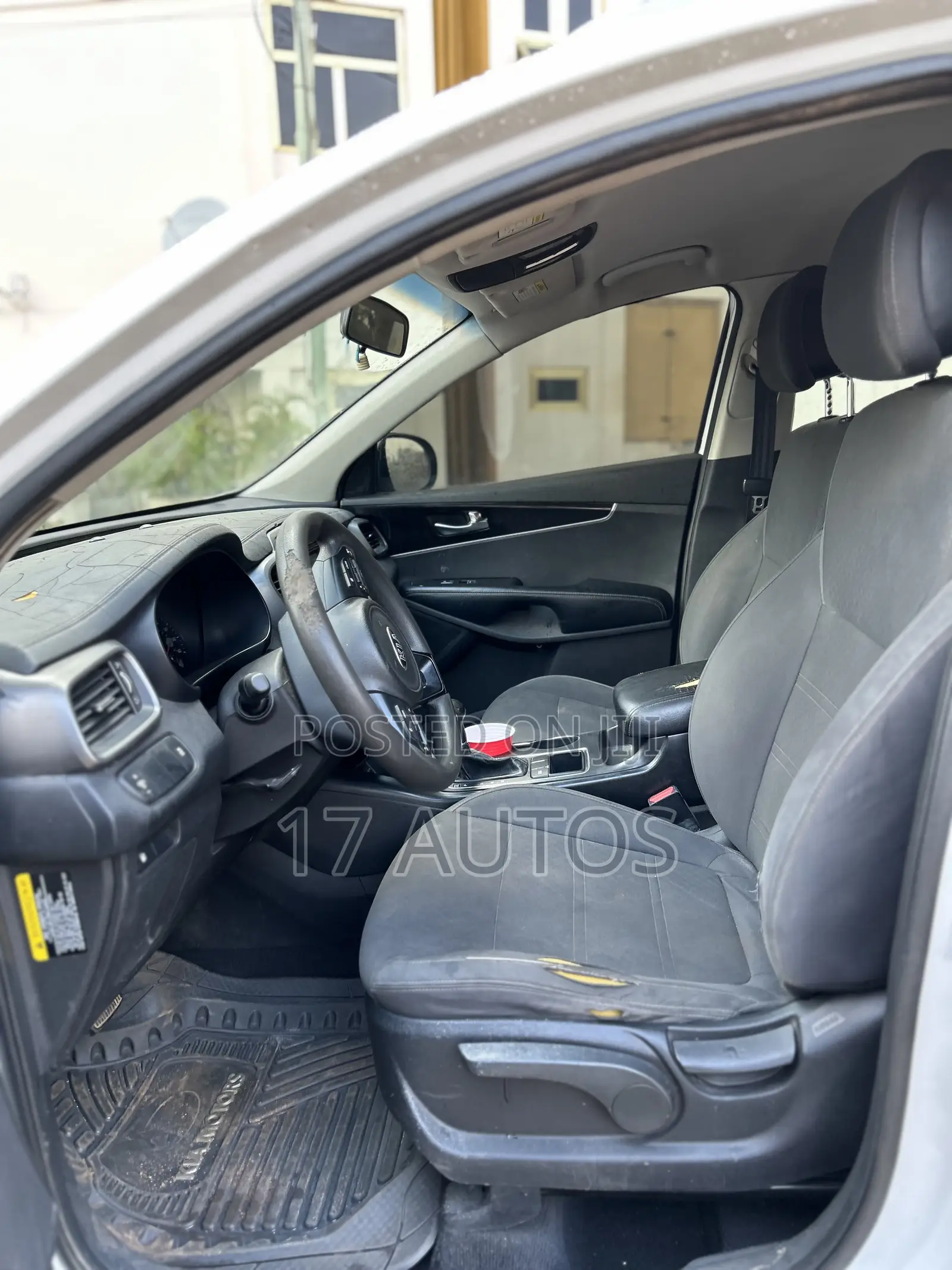Kia Sorento LX 4dr SUV (2.4L 4cyl 6A) 2015 White